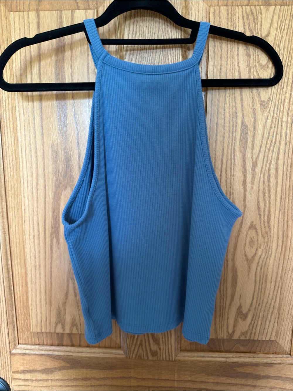 American Eagle keyhole halter tank top - Picture 3 of 3